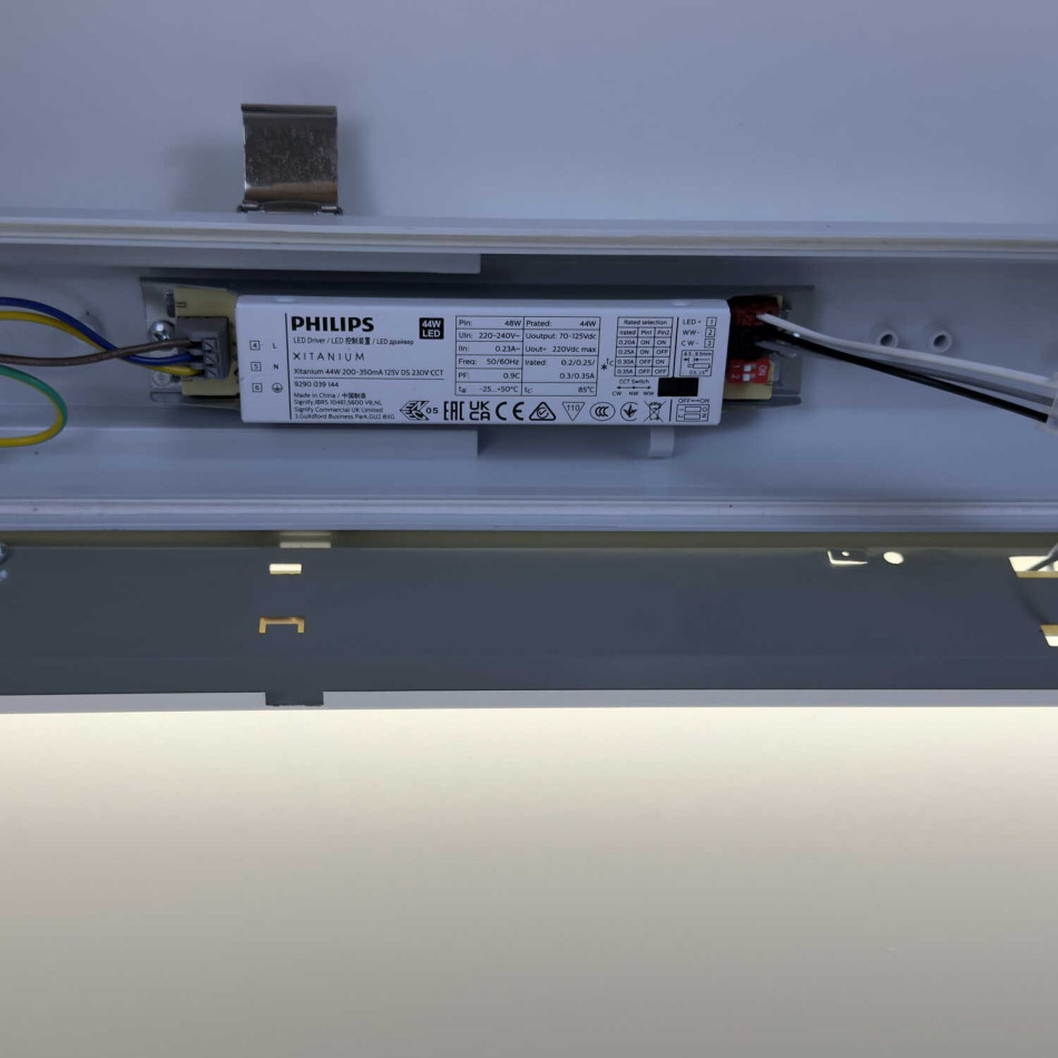 Вологозахищений лінійний світильник RAYFOR WL01 1500мм 50W 8000Lm 3CCT IP66 Philips 3р