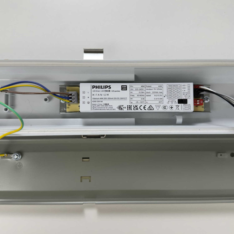 Вологозахищений лінійний світильник RAYFOR WL01 1500мм 50W 8000Lm 3CCT IP66 Philips 3р